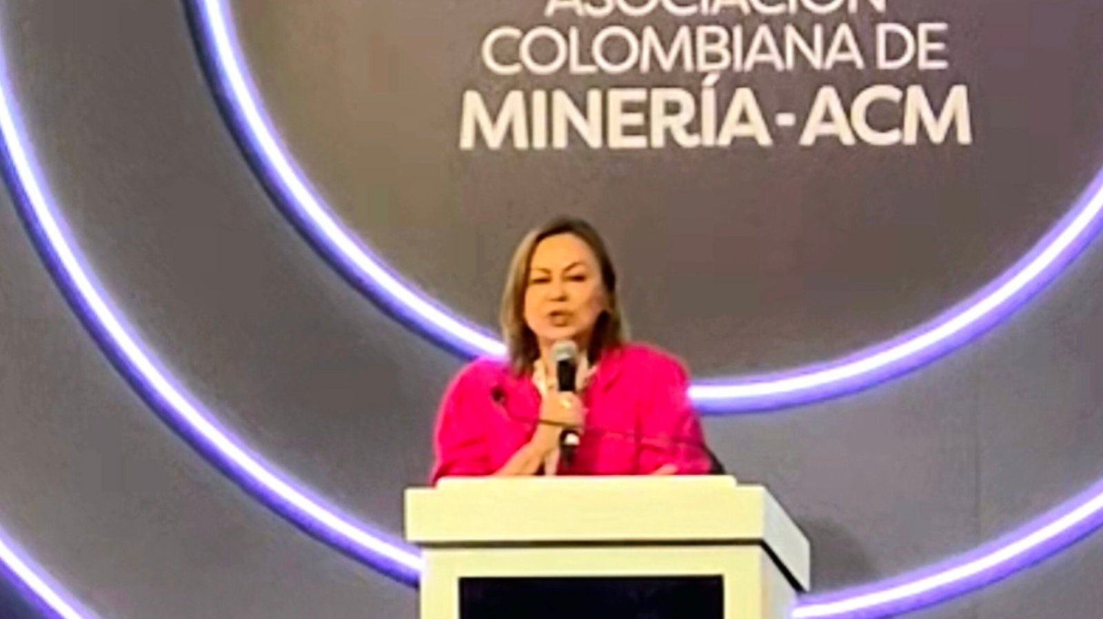 «Se eleminaran distritos mineros especiales»